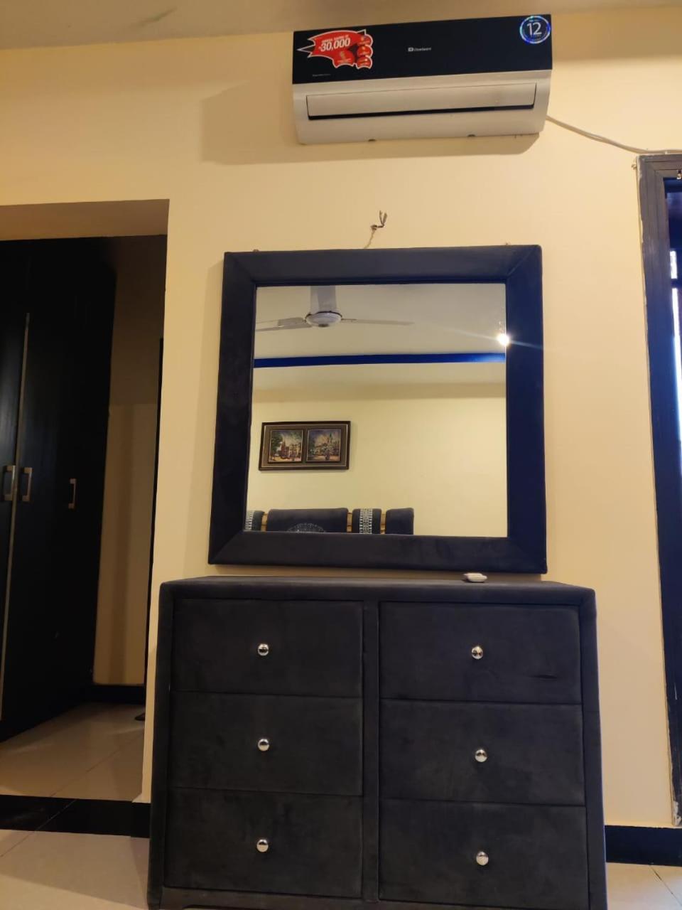 Luxury Guest Rooms Rawalpindi Exterior photo